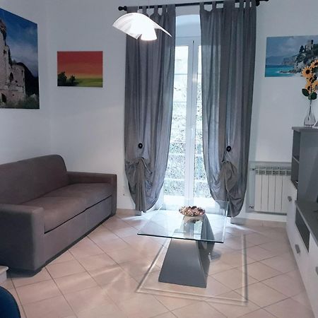Апартаменты Finalborgo Location Финале Лигуре Экстерьер фото